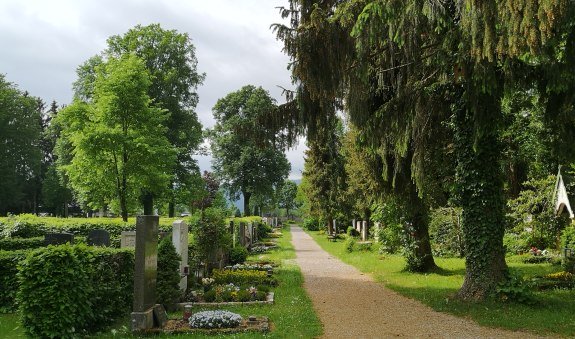 Waldfriedhof Miesbach, © Isabella Krobisch